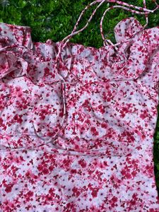 pink dress
