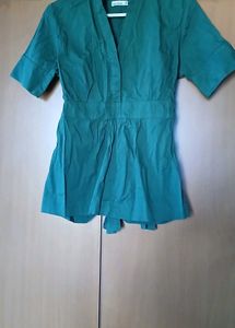 Green V-Neck Top - L/XL Size