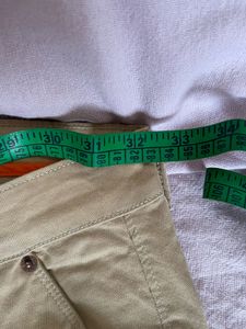 Levi&#39;s Khaki Pants
