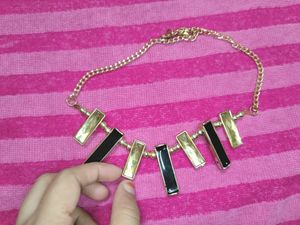 Black An Golden Pretty Necklece