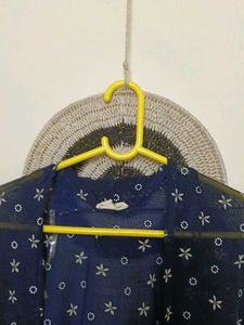 Women&#39;s Over Coat
