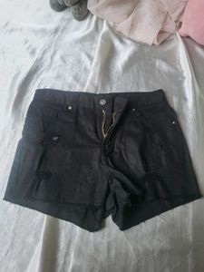 Deep Black Shorts(Made In Korea)🖤