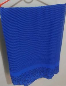 2 Sarees Como