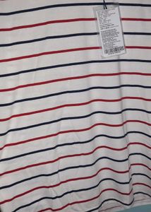 Mast &amp; Harbour Women&#39;s T-shirt - New With Tag