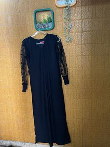 Elegant Black Jumpsuit with Star Sleeves