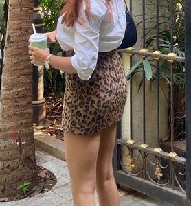 H&amp;M Skirt!! Too Pretty In Real
