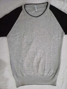 ❗ FREE DELIVERY❗Stylish Two-Tone Sweater for men