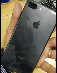 Iphone 7plus 128 GB 100% HEALTH IN 10K
