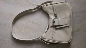 Y2K Cream Buckle Detail Shoulder Bag