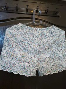 Floral Lace Cami Top With Shorts