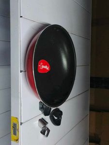 Pigeon Non-Stick Kadai With Lid