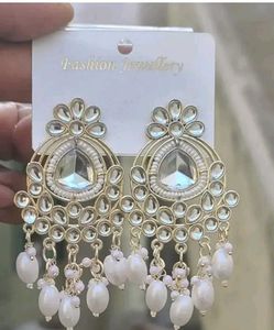 Earings