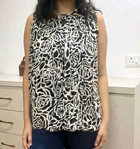 Black &amp; White Sleeveless Top – Adjustable Length &amp;