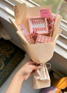 Makeup Bouquet