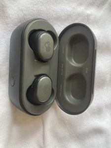 Skullcandy Indy Evo Wireless Earbuds Case