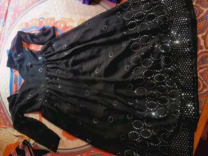 New/Unused Embroidery 🪡 Trendy Black Gown