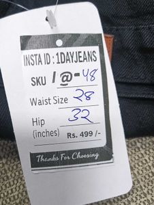 I@48 Size-28 Cargo Jeans