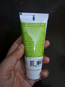 Derma Co And Aqualogica