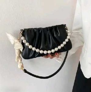 Elegant Black/white Pearl Embellished Bag