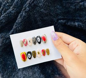 Unique Press On Nail Set