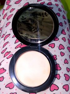 Maybelline Fit Me Compact