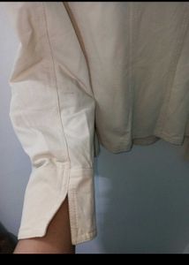Jacket / Short Coat / Blazer