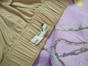 Khaki Cargo Pants(Size L)