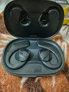 Wireless Earbuds