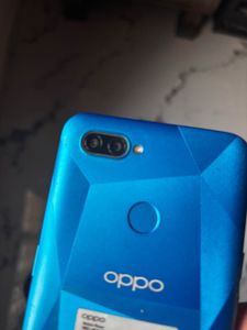 OPPO A12