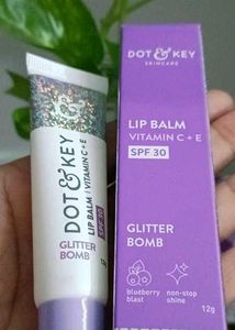 Dot & KeyGlitter Bomb Lightweight Vitamin C + E &