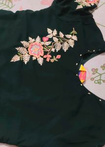 Side Slit Kurta Set For Women