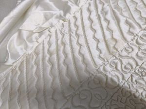 White And Gold Bed Cover Set