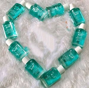 Myglamm Nail Polish Remover.