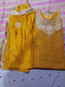Suit Salwar With Heavy Dupatta