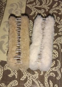 2 Rectangular Fur Claws