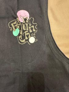 Graphic Print Sleeveless T-Shirt