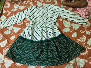 Leheriya Print Peplum Top