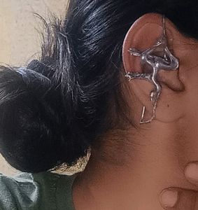 No Pierce Jellyfish Earcuff