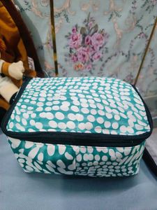🇳🇿💫🎀Polka dots storage beg
