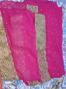 Pink 💕 Saree With Golden Bolder  And Dots