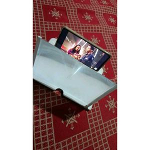 Mobile Screen Magnifier