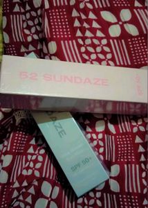 2pcs*52 Sundaze SPF 50+ Sunscreen Mist Combo💜