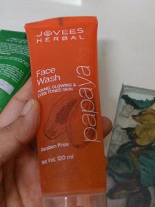 2 Face Wash