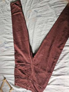Brown Jeans Denim Material..high Waist And Mom Fit