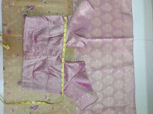 Saree With Blouse