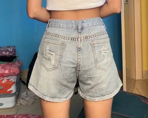 Distressed jeans denim mid rise shorts