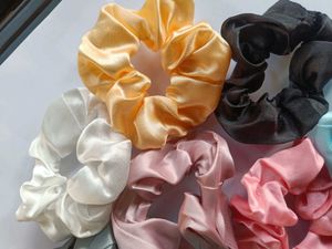 Colorful Scrunchie Set