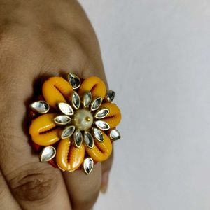 Cowrie Shell Flower Ring