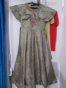 Girls Gown,like New