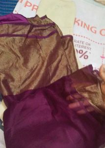 Maroon saree border golden,Phal Also, No Blause